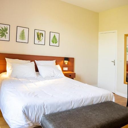 Bel Appartement, Bien Equipe Et Confortable Dans Le Centre Historique Fougères 外观 照片