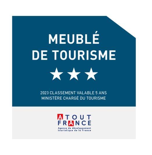 Bel Appartement, Bien Equipe Et Confortable Dans Le Centre Historique Fougères 外观 照片