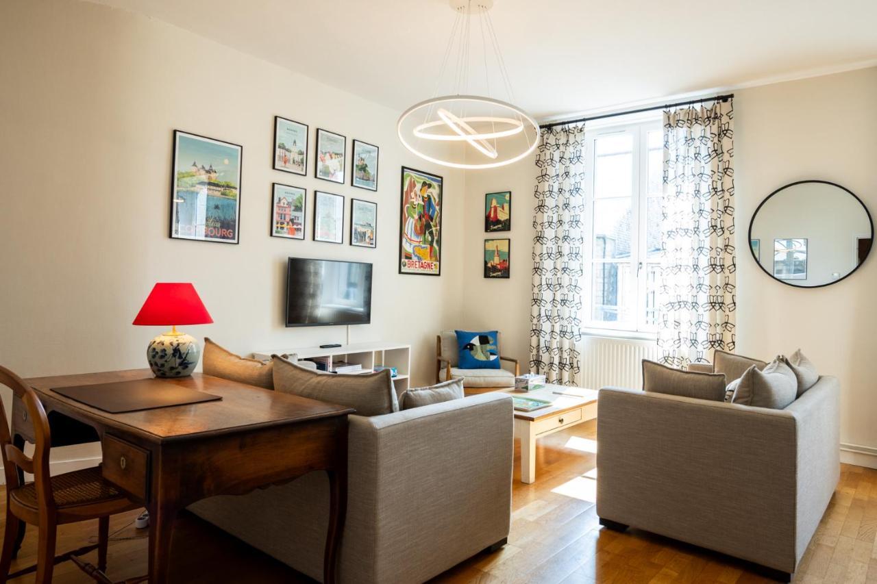Bel Appartement, Bien Equipe Et Confortable Dans Le Centre Historique Fougères 外观 照片